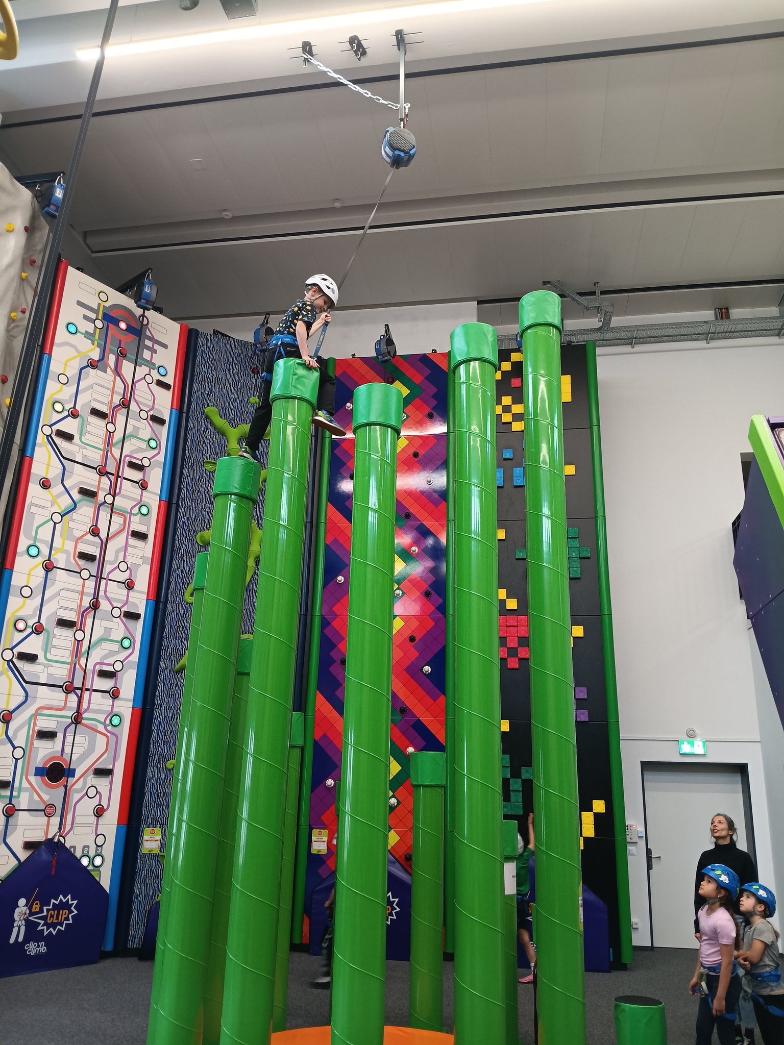 Clip & Climb